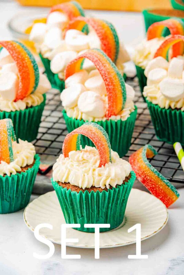 Surprise Rainbow Cupcakes [Set 1] - Image 8