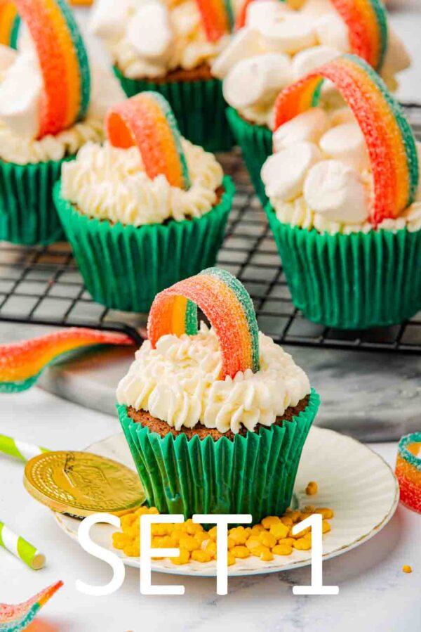 Surprise Rainbow Cupcakes [Set 1] - Image 12