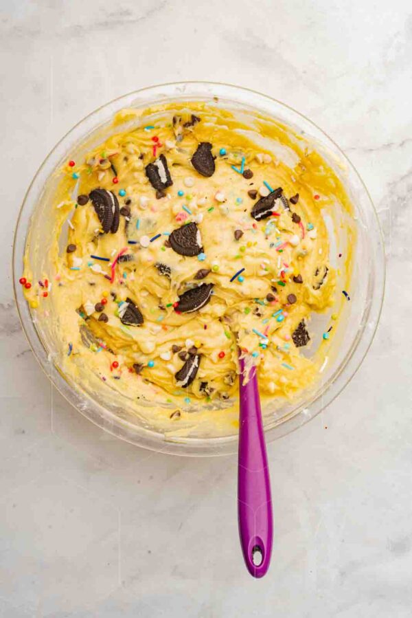 Sprinkles Party Blondies - Image 54
