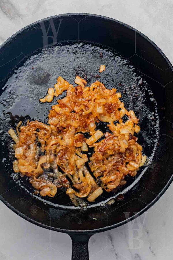 Classic Patty Melt with Caramelized Onions & Thousand Island Sauce - Image 50
