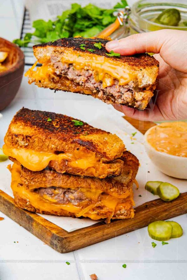Classic Patty Melt with Caramelized Onions & Thousand Island Sauce - Image 16