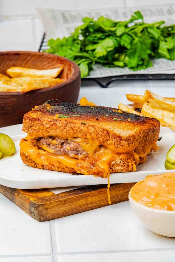 Classic Patty Melt with Caramelized Onions & Thousand Island Sauce - Image 25
