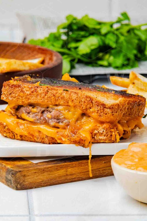 Classic Patty Melt with Caramelized Onions & Thousand Island Sauce - Image 26