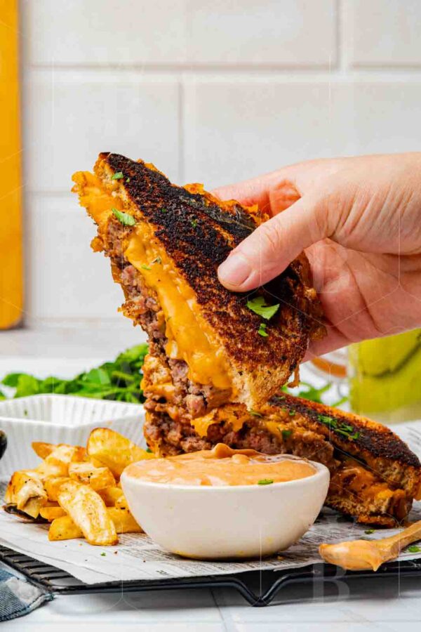Classic Patty Melt with Caramelized Onions & Thousand Island Sauce - Image 36