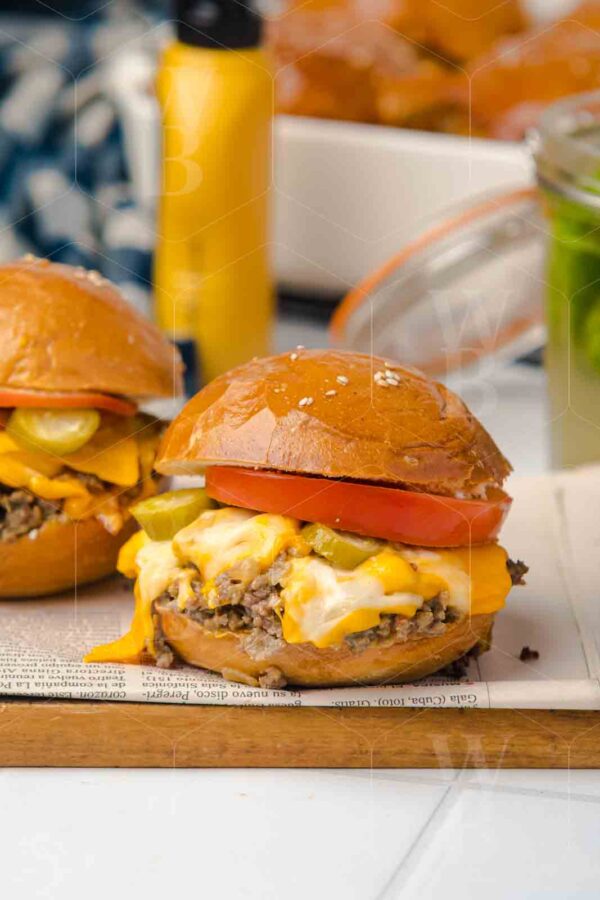 Cheeseburger Sliders - Image 33