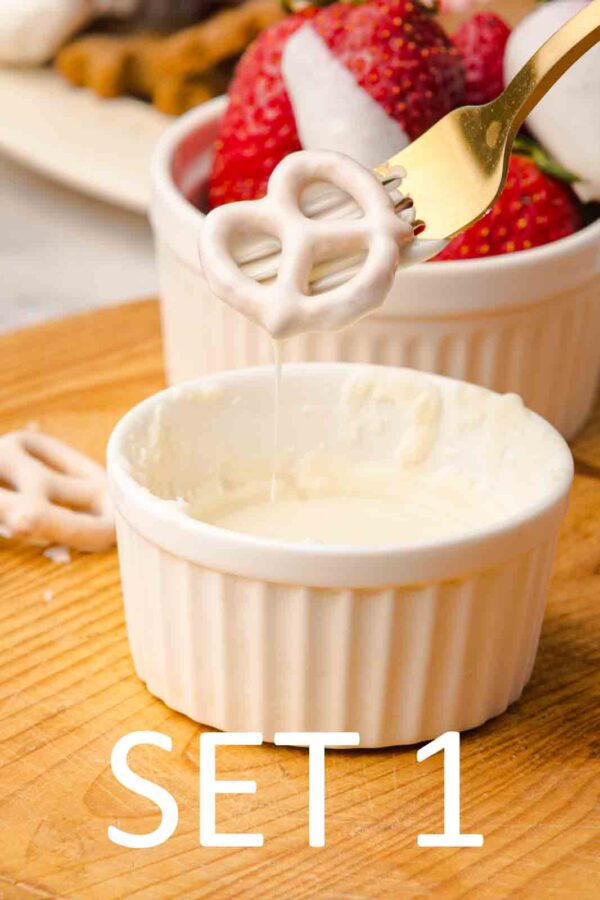 Christmas Frosting Board [Set 1] - Image 33