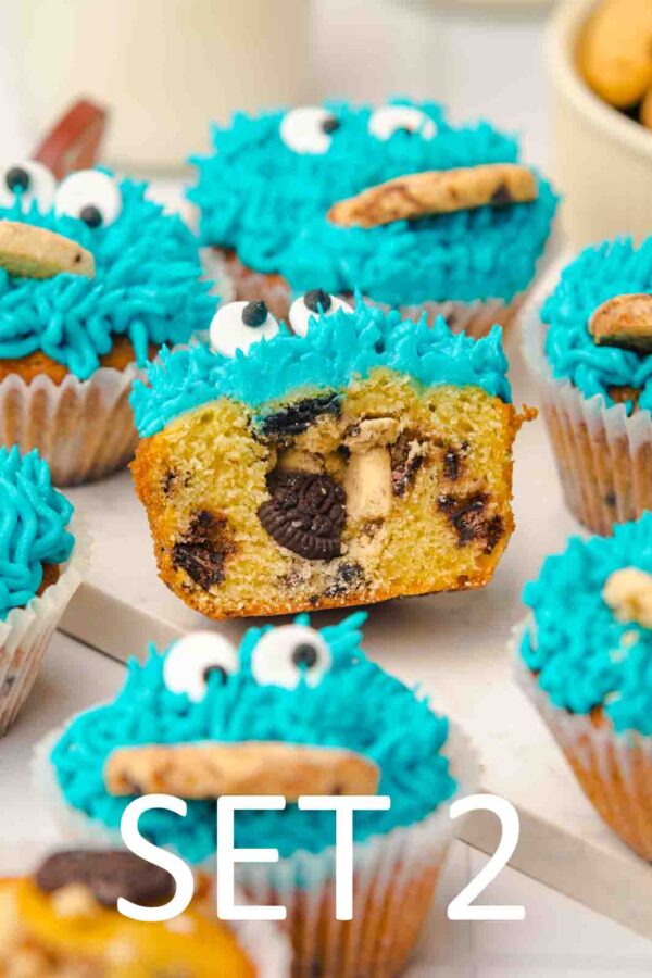 Cookie Monster Cupcakes [Set 2] - Image 7