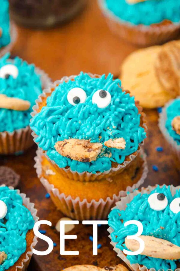 Cookie Monster Cupcakes [Set 3] - Image 6