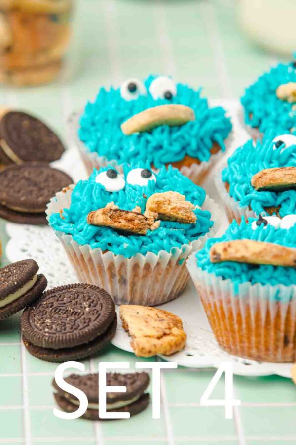 Cookie Monster Cupcakes [Set 4] - Image 2
