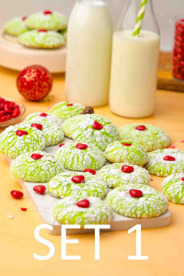 Grinch Crinkle Cookies [Set 1] - Image 2