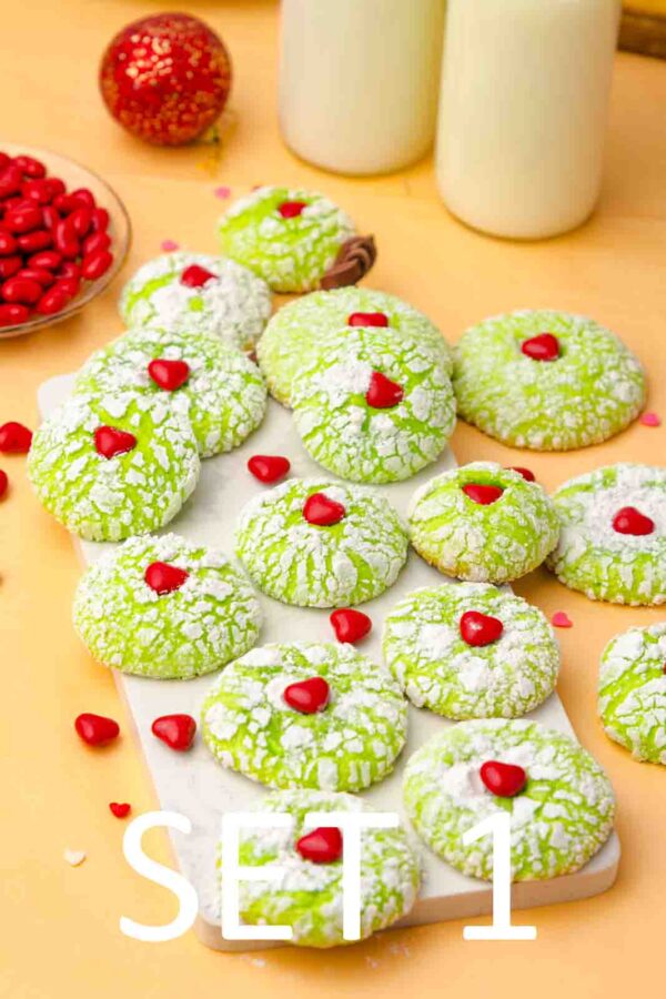 Grinch Crinkle Cookies [Set 1] - Image 3