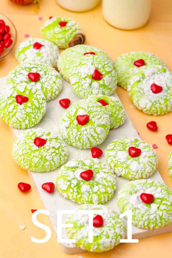 Grinch Crinkle Cookies [Set 1] - Image 9