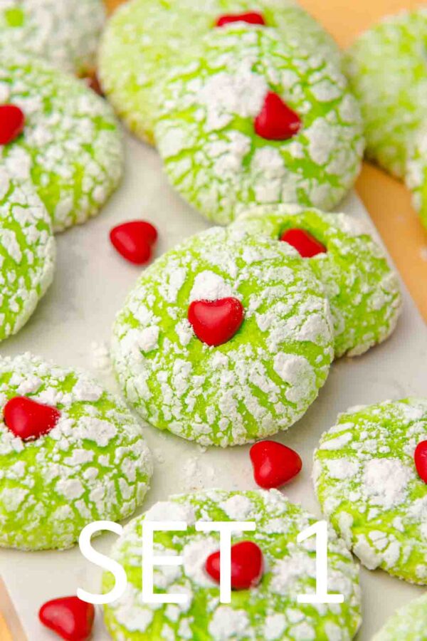 Grinch Crinkle Cookies [Set 1] - Image 10