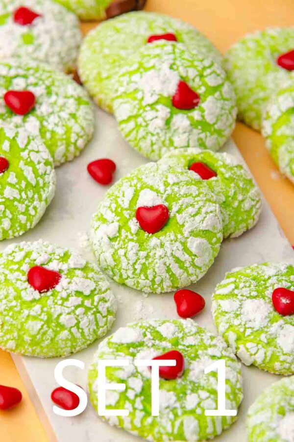 Grinch Crinkle Cookies [Set 1] - Image 11