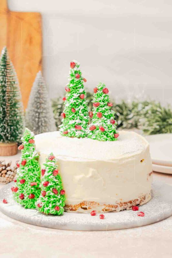 Christmas Cake - Image 4