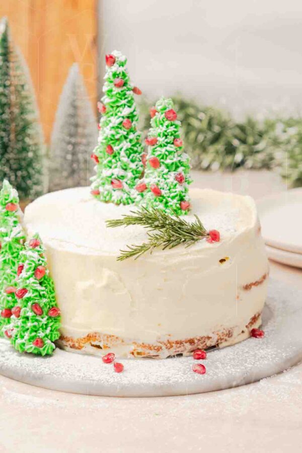 Christmas Cake - Image 7