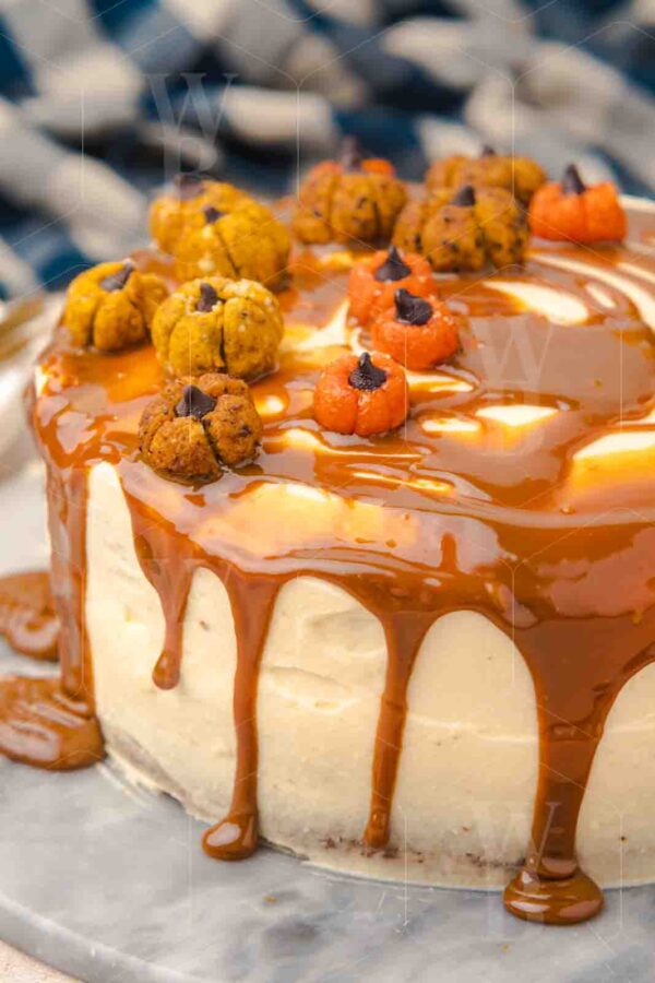 Salted Caramel Pumpkin Cake - Image 9