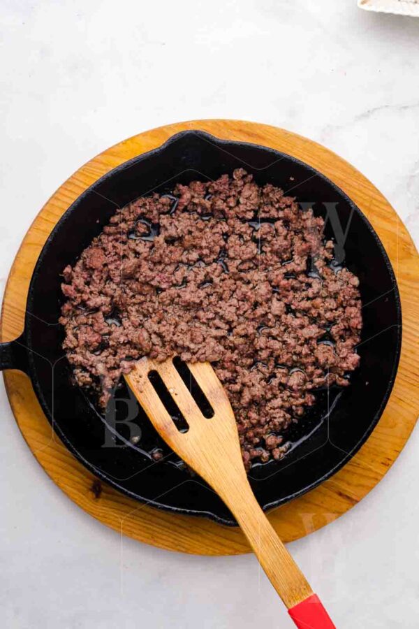 One-Skillet Philly Cheesesteak Pasta - Image 26