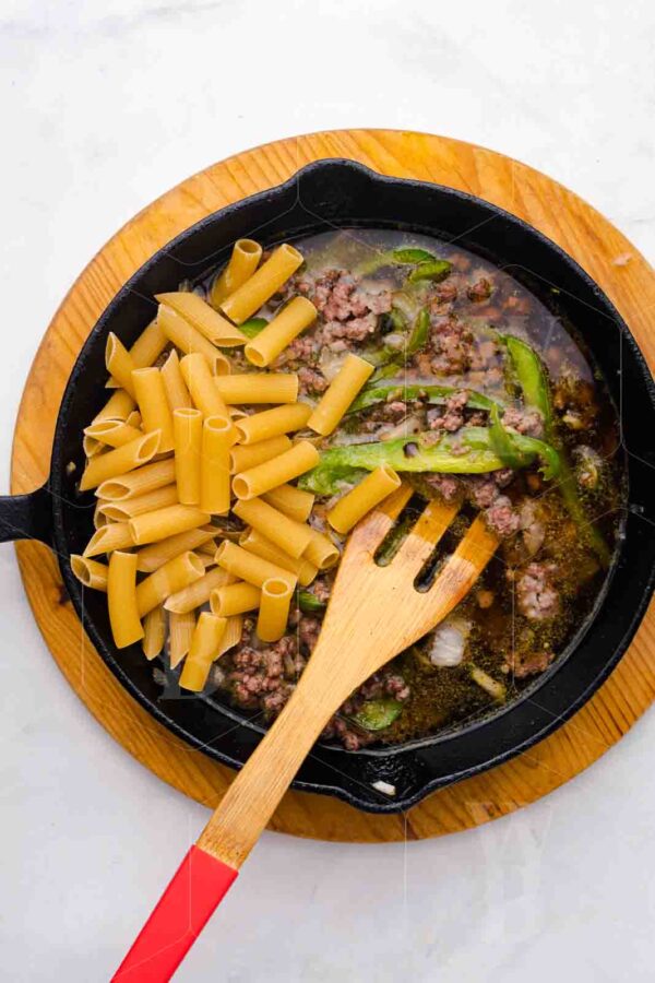 One-Skillet Philly Cheesesteak Pasta - Image 29