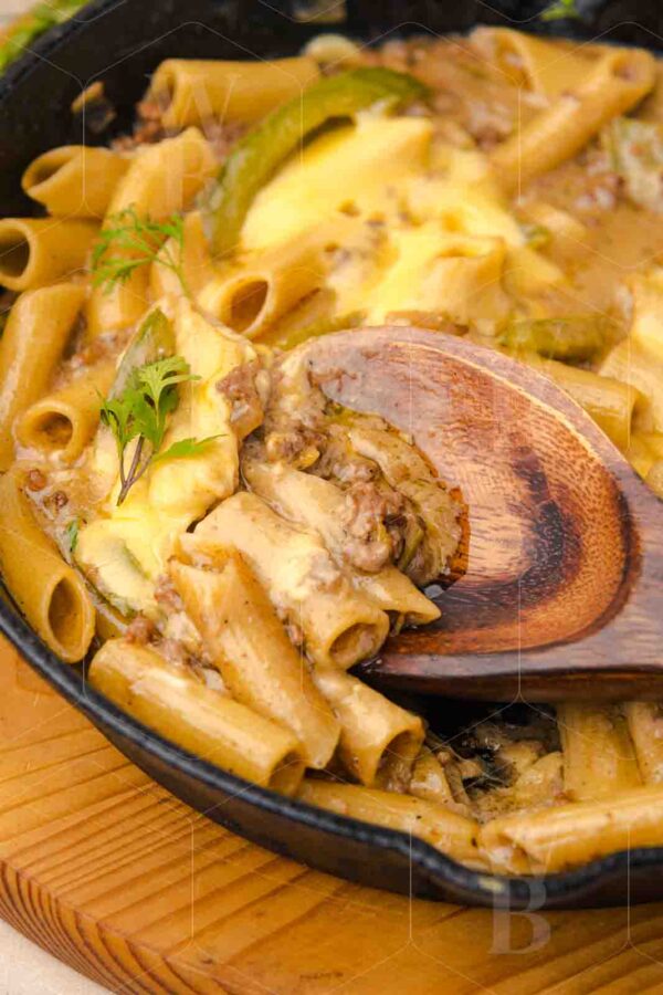 One-Skillet Philly Cheesesteak Pasta - Image 6
