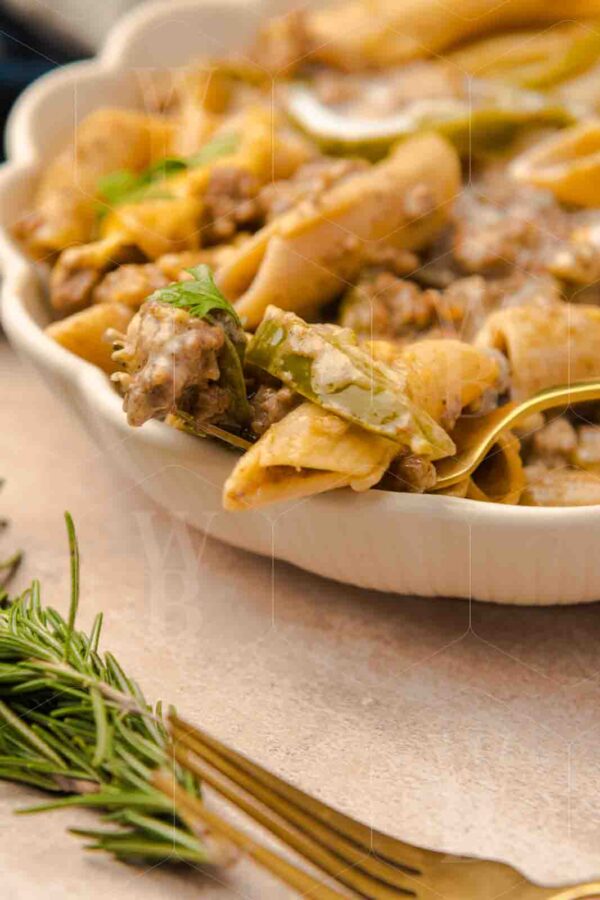 One-Skillet Philly Cheesesteak Pasta - Image 20