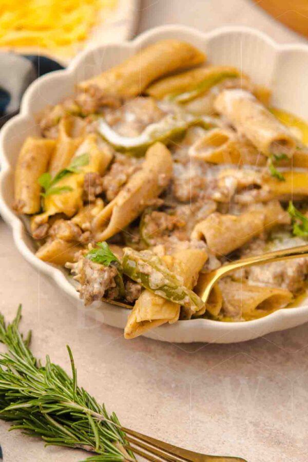 One-Skillet Philly Cheesesteak Pasta - Image 22