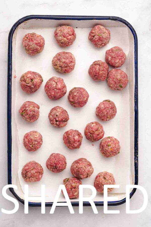Slow Cooker Festive meatballs with Raspberry Chili Sauce [Set 1] - Image 54