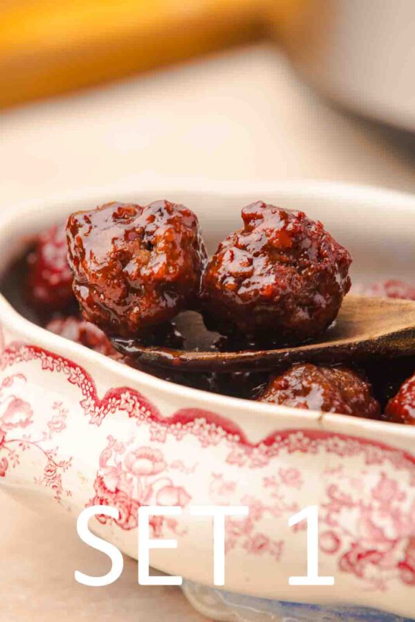 Slow Cooker Festive meatballs with Raspberry Chili Sauce [Set 1] - Image 44