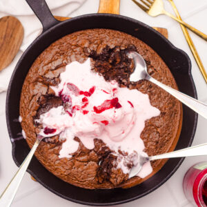 Skillet Brownie Sundae
